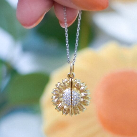 Sunflower necklace "You are my sunshine" Charmed Aroma BP Valentines Day - Picture 9 of 10